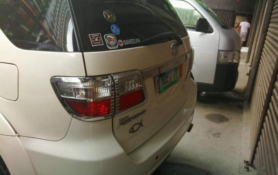 2011 Toyota Fortuner for sale in Makati -2