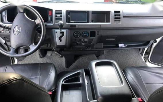 2nd-hand Toyota Hiace 2013 for sale in Quezon City-5