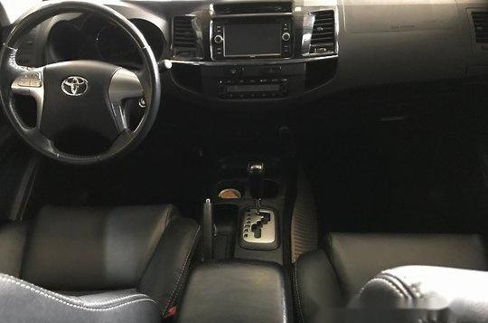 Toyota Fortuner 2015 for sale in Quezon City-10