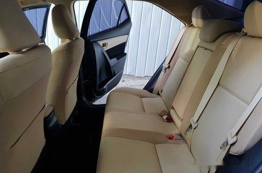 Black Toyota Corolla Altis 2017 for sale in Mandaluyong-5