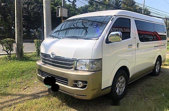 Selling Toyota Hiace 2010 Automatic Diesel in Mandaluyong