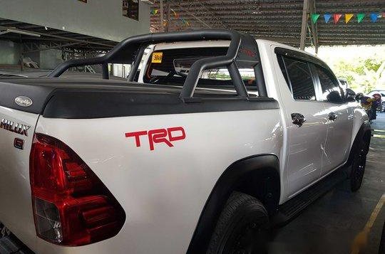 Sell White 2017 Toyota Hilux in Pasig-5