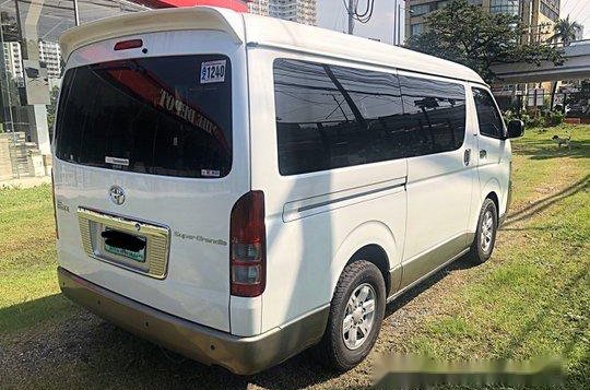 Selling Toyota Hiace 2010 Automatic Diesel in Mandaluyong-3
