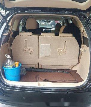 Selling Black Toyota Previa 2016 Automatic Gasoline in Manila-10