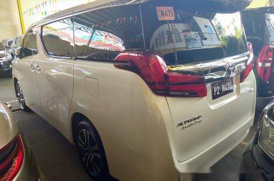 White Toyota Alphard 2020 for sale in Quezon City-4