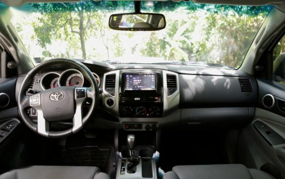 2013 Toyota Tacoma for sale in Quezon City-6