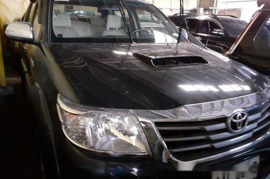 Black Toyota Hilux 2014 Automatic Diesel for sale -1