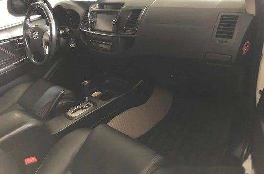 Toyota Fortuner 2015 for sale in Quezon City-11