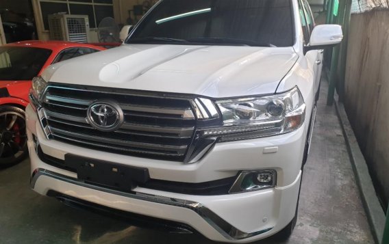 Sell 2019 Toyota Land Cruiser in Quezon City-1