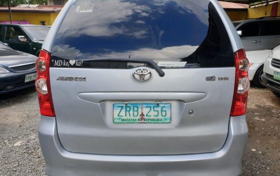 Silver Toyota Avanza 2008 at 98000 km for sale