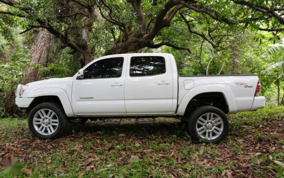 2013 Toyota Tacoma for sale in Quezon City-1