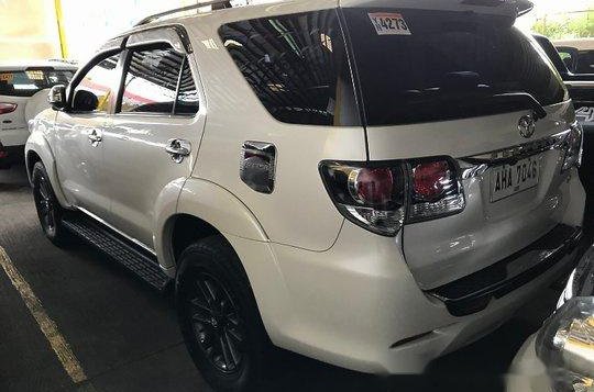 Toyota Fortuner 2015 for sale in Quezon City-3