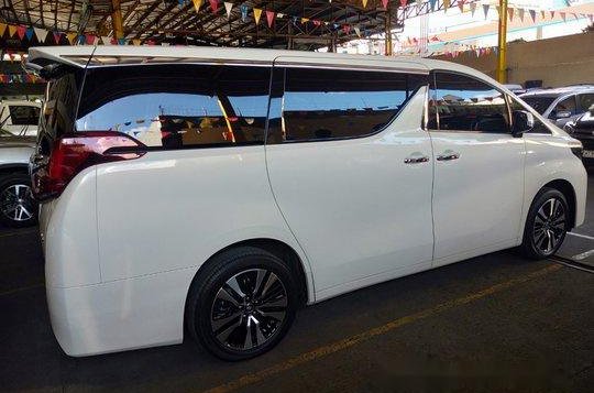 White Toyota Alphard 2020 for sale in Quezon City-2