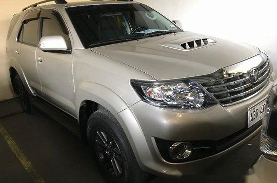 Selling Beige Toyota Fortuner 2015 Automatic Diesel -2