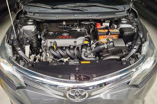 Selling Black 2016 Toyota Vios at 51000 km-10