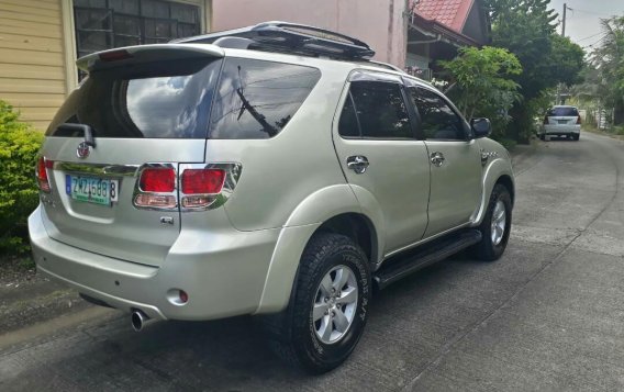 2008 Toyota Fortuner for sale in Las Pinas-2