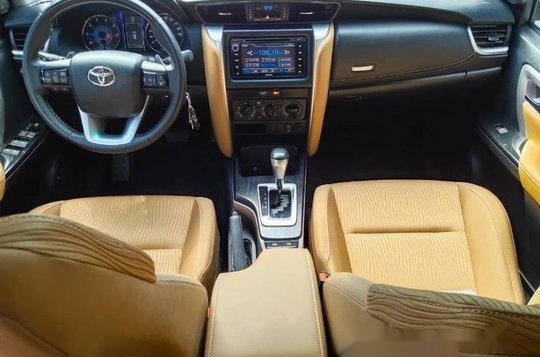 Selling Toyota Fortuner 2016 at 13000 km-5
