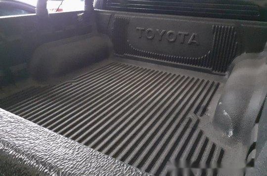 Black Toyota Hilux 2014 Automatic Diesel for sale -6