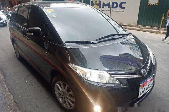 Selling Black Toyota Previa 2016 Automatic Gasoline in Manila-1
