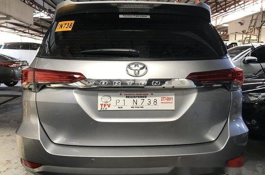 Selling Toyota Fortuner 2019 Automatic Diesel at 2939 km-3