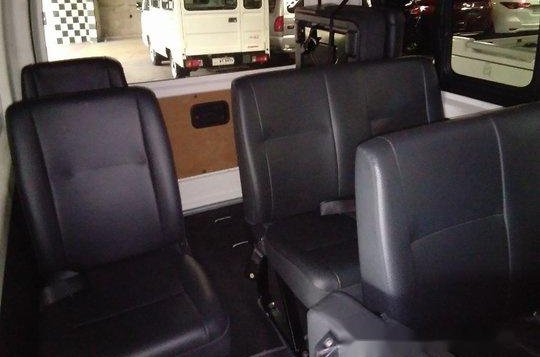 White Toyota Hiace 2017 at 33313 km for sale-9