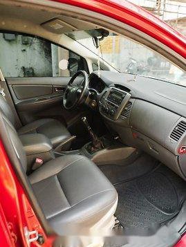 Red Toyota Innova 2013 Manual Diesel for sale  -5