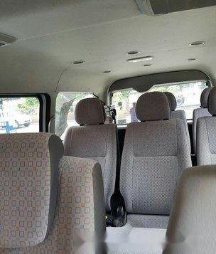 Selling 2014 Toyota Hiace at 28000 km-3