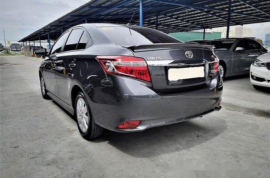 Selling Black 2016 Toyota Vios at 51000 km-3