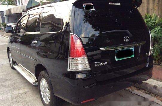 Black Toyota Innova 2011 Automatic Gasoline for sale -3