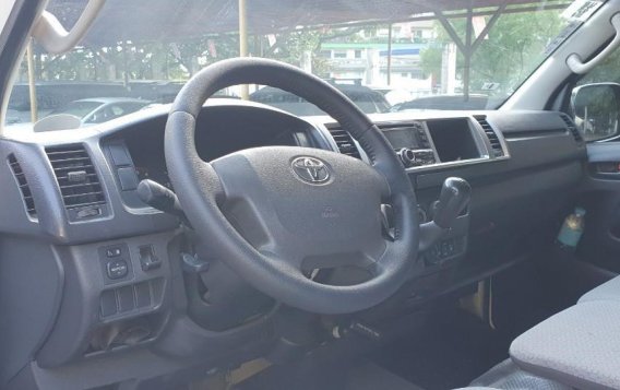 Toyota Hiace 2015 for sale in Pasig -3