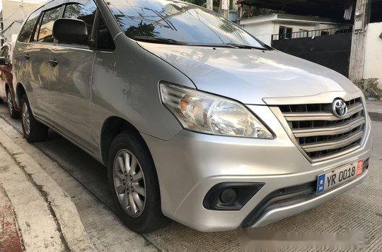 Selling 2015 Toyota Innova at 22000 km