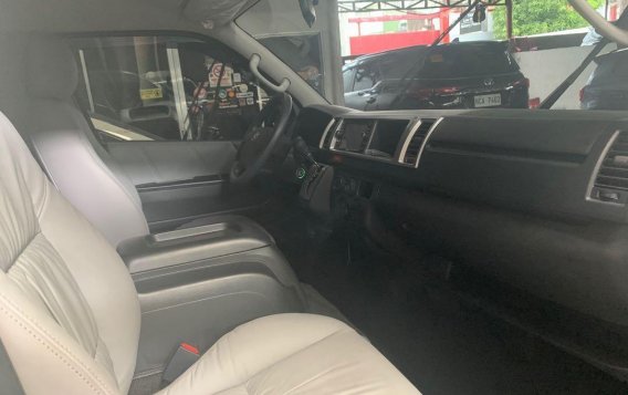 Selling Toyota Grandia 2019 in Quezon City-3