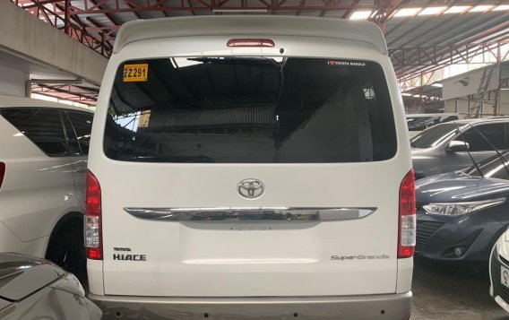 Selling Toyota Grandia 2019 in Quezon City-5