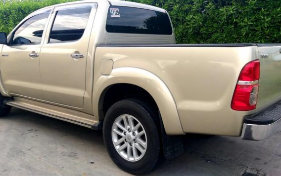 2012 Toyota Hilux for sale in Paranaque City-3