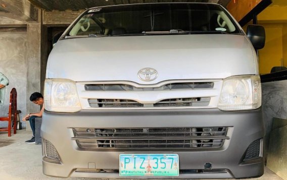 2011 Toyota Hiace for sale in Santiago -2