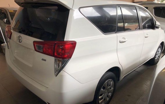 Toyota Innova 2016 for sale in Quezon City -3