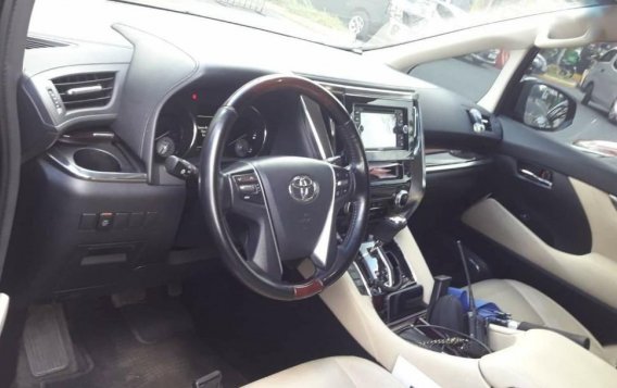 2018 Toyota Alphard for sale in Quezon City-6