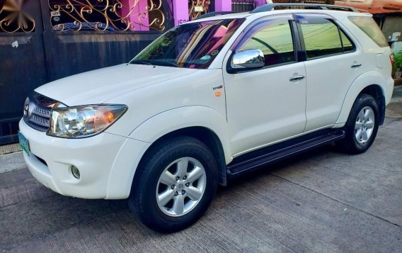 Toyota Fortuner 2009 for sale in Manila-1