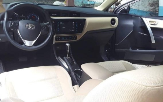 2017 Toyota Corolla Altis for sale in Quezon City-3