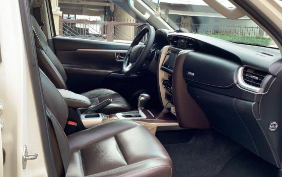Toyota Fortuner 2016 for sale in Quezon City-6