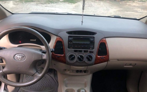 Toyota Innova 2006 for sale in Quezon City-2