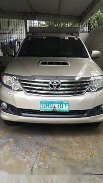 Selling Beige Toyota Fortuner 2013 at 56000 km 