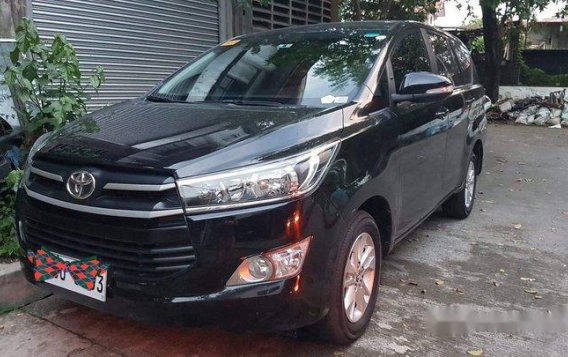 Selling Black Toyota Innova 2017 in Quezon City 