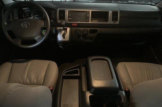 Selling Toyota Hiace 2019 at 2500 km -6