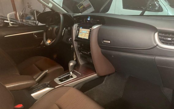 Silver Toyota Fortuner 2019 for sale in Quezon City-1