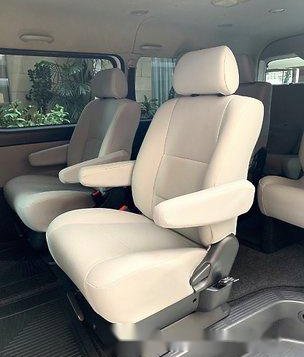 Selling Toyota Hiace 2012 at 60000 km-7