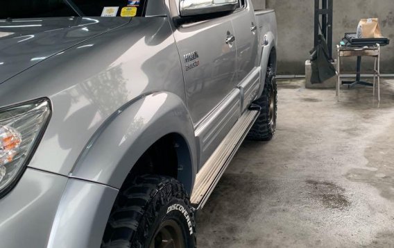 2nd-hand Toyota Hilux 2015 for sale in Navotas-2