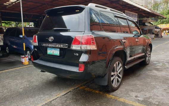 Used Toyota Land Cruiser 2011 for sale in Pasig-4