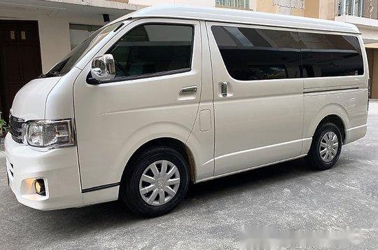 Selling Toyota Hiace 2012 at 60000 km-3