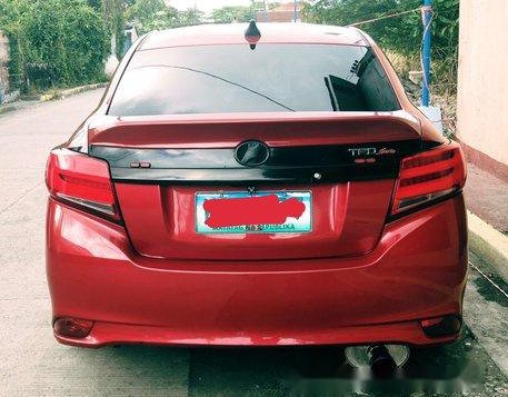 Red Toyota Vios 2014 at 29000 km for sale -2